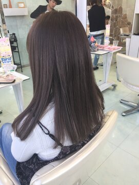 ハーツヘアーズ 五日市店(HEARTS hair's) グレージュ