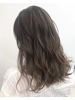 クールブ(Courbe)&nbsp;ミルクティーグレージュ【2020 Courbe 春夏 ヘアカラー】