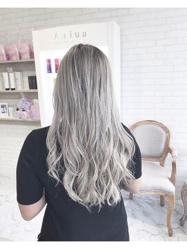 カロン 八柱店(CALON by truth) ホワイトベージュカラー