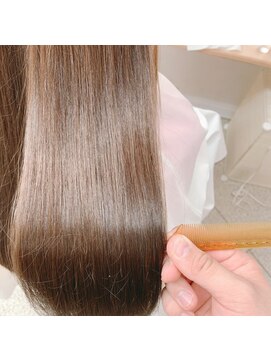 雨とランプ 髪質改善『ヘアエステ』【雨とランプ 縮毛矯正 琴似 髪質改善】