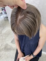 サロウィン 水戸(SALOWIN)&nbsp;【EMA】アッシュベージュ【ネモト】