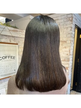 ヘアーアートシフォン 川口東口店(hair art chiffon) ダークアッシュ/似合わせカット/フェミニン小顔ロング