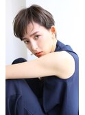 カーキアッシュショート_イメチェン前髪レイヤーカット_忍3