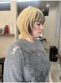 抜きっぱなしブロンド/ホワイトブロンド/ウルフカット