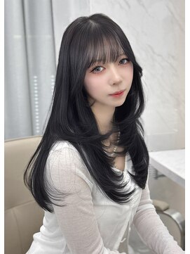 ナチュラルブラック×レイヤーカット