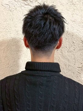 プリモ ココ 鍋島店(Primo coco.) 刈り上げ ベリーショート ビジネスヘア 短髪 メンズヘア 20代