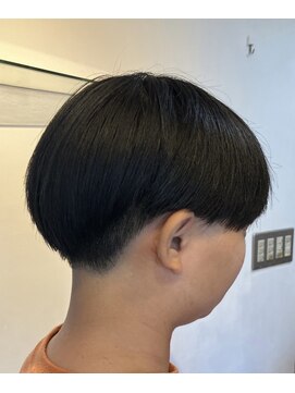 フリースタイル 立川(@.Freestyle) S'グラデ（マッシュ×ツーブロック×手刈り）