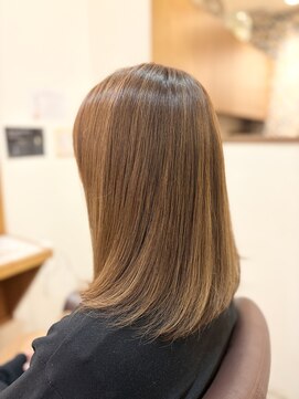 フリージア(freesia) 髪質改善トリートメント/ツヤ髪/ハイライト