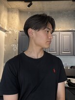 ゼストカロン(ZEST Kalon)&nbsp;センターパート　毛流れスタイル