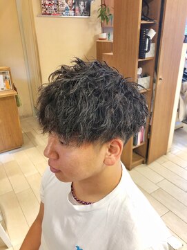 オムヘアー (HOMME HAIR) 【HOMME HAIR 佐藤】 韓国マッシュ ツイストパーマ スタイル