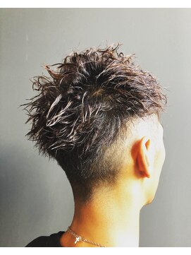 スリークス(3Cs) ツイストショート