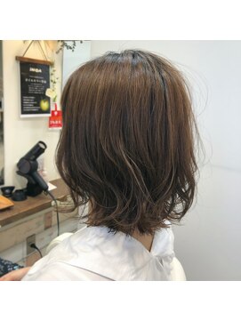 ヘアアンドメイク フィーゴ(Hair&Make FIGO) 切りっぱなしスタイル