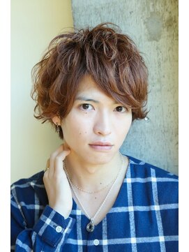 エクラージュ(eclarge) 前髪長めのジェンダーレスショート