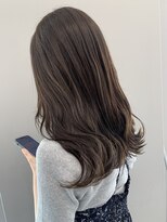 ヘアーアンドビューティーザ エフ(Hair Beauty the F)&nbsp;アッシュブラウン/透け感/ハイライト/ゆるふわ/セミロング/