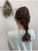 ナチュラル感スッキリお呼ばれヘアセット編みおろし変形みつあみ