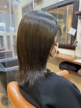 ヘアーデザイン ジュモク(Hair Design Jumoku) ゆるやかなレイヤースタイル