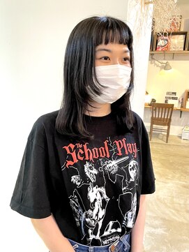 ヘアーアイストゥーレ(HAIR ICI TRE) 顔周りカット レイヤーカット ミディアムウルフ担当渡辺聖