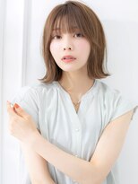 アイユー(ii+U)&nbsp;ピンクベージュ　ボブカット　前髪カット