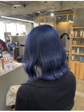 フリーラ 表参道(freera) ネイビーブルー