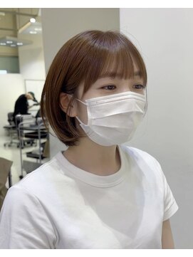 デュールイースト(Duul East) 丸みショートボブ