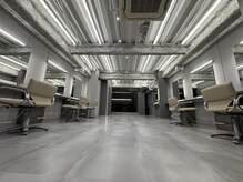 ロテ 名古屋 名駅店(Lote.)の雰囲気（開放感のある広々空間【ブリーチカラー/名古屋/名駅/学割U24】）