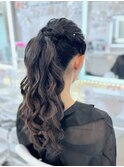 結婚式 二次会 お呼ばれ ハーフアップ風ポニーテール パールピン