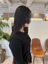 マルフェ 天王寺(marfe)&nbsp;黒髪　姫カット　前髪ぱっつん　ロングストレート