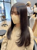 顔まわりレイヤー［フェミニンロング/似合わせカット］