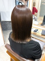 プラグ バイ ネオリーブ(plug by neolive)&nbsp;チェリーブラウン×髪質改善[髪質改善/縮毛矯正/韓国]A