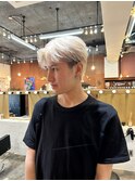 ホワイトカラーケアブリーチトリプルカラー