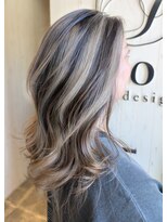 イル(iru)&nbsp;コントラストハイライト◇白髪ぼかしにも◎