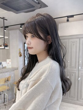 カシュカシュ 表参道(cache cache) ブリーチなしダブルカラーオリーブグレージュカラー前髪カット