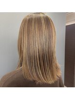 トリフォリウム 小牧店(TRIFOLIUM)&nbsp;「細めハイライトで作る立体ベージュ」