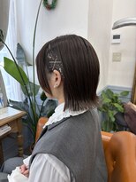 ドルフィン&nbsp;金箔アレンジ/タイトヘアアレンジ