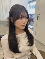 山野愛子美容室 銀座店&nbsp;【春夏カラー】大人レイヤー×アッシュオリーブカラー