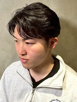 ディスイズバーバーサード(THIS IS BARBER 3rd) ツーブロック 毛流れパーマ ハーフアップバング 黒髪 20代