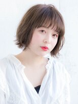 ルティア(Lutia) シースルーバング 外ハネ 小顔ヘア