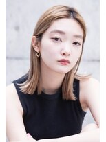 ケイト(kate)&nbsp;kate大宮 ミルクベージュ×クールストレート