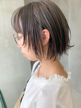 テトヘアー(teto hair) グレージュ、ボブウルフ、透け感カラー、外ハネボブ