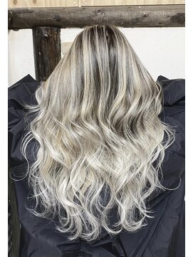 ユートピア(U topia) グラデーションカラー/ハイライトカラー/オリーブカラー/町田