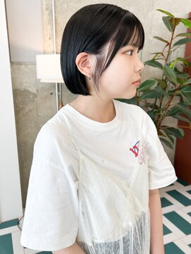 ノエ(noe) ミニボブ×地毛風カラー