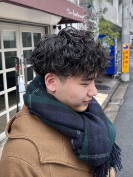 オムファミーユラグ(homme, famille raugh) 波巻きスパイラル