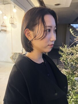 ソーイ(sowi) 【sowi 依田】 ミニボブ×フェイスレイヤー