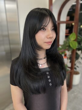 ソピ バイ インビテーション(sopi by invitation) レイヤーカット/ワンカールレイヤー/ブルーブラック/＊