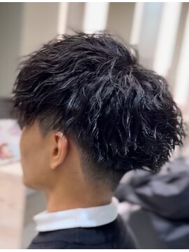 刈り上げマッシュ/ツイストスパイラルパーマ