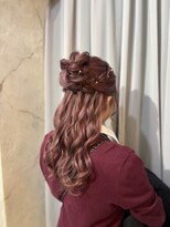 ヘアアレンジメント ボガスティーズ 川崎店(Hair arrangement Vogusty's) 高めハーフ団子