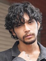 フィフス 大分(fifth)&nbsp;大分スパイラルパーマメンズカットセンターパートツーブロック