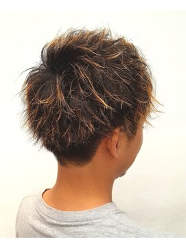 ロフト プロデュースドバイウシワカマル(loft produced by ushiwakamaru) ツーブロック束感ショート