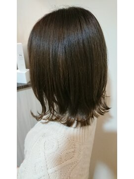 オズギュルヘア(Ozgur hair) Aラインボブ