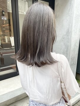 コフィー バイ メルト 吉祥寺(cofy by melt) 【松本咲花】ブリーチなし冬カラーオリーブグレージュ外ハネ